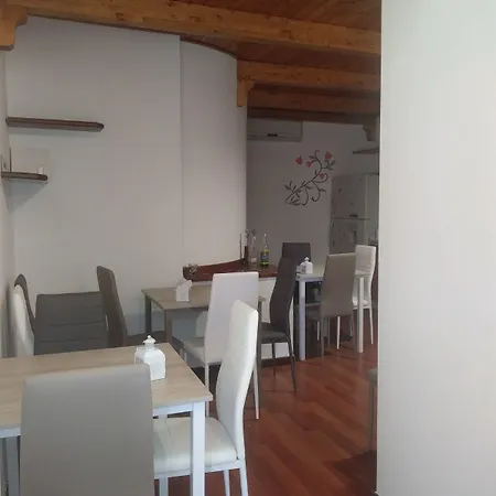 Oasi Sardama Alojamento de Acomodação e Pequeno-almoço Torpè